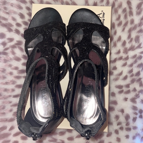 Spring Step Black Wedges - Picture 5 of 8